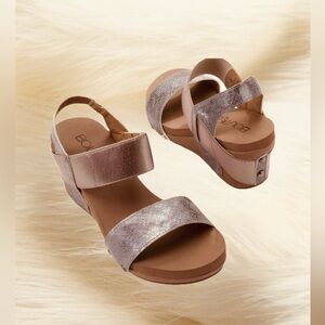 Boutique by Corky’s Women's Peeter Crossover Wedges in Bronze & Silver Metallic